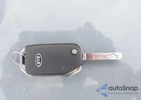 2019 Kia Forte Fe z USA, uszkodzony, nr VIN 3KPF24AD0KE106908